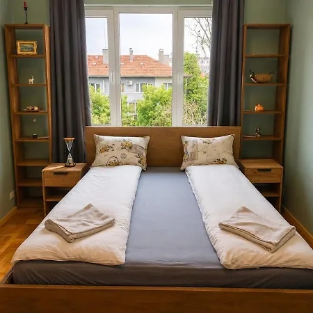 Vma Finest 2br By Bulgarianhomes